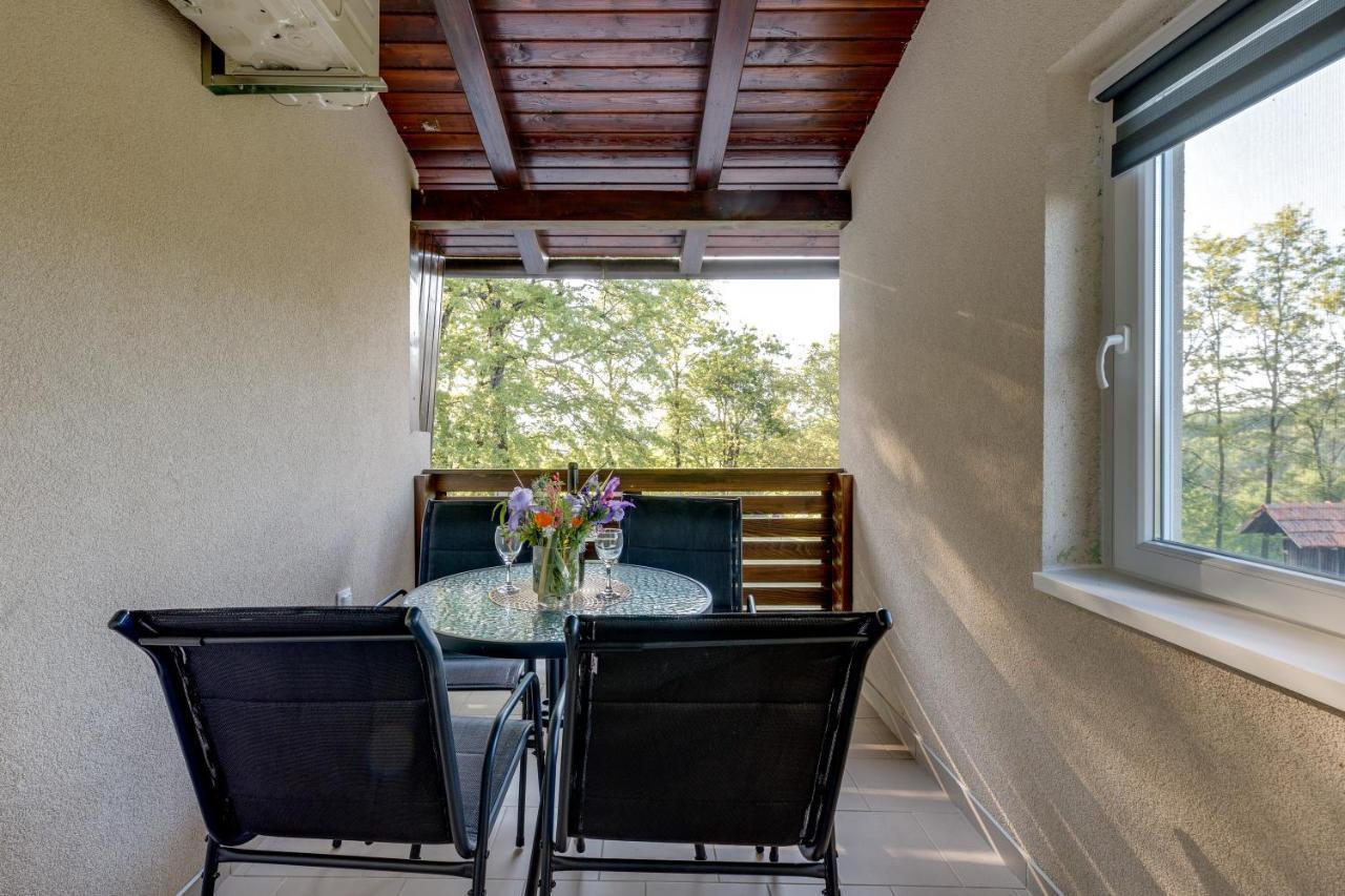 Apartman Medved Слуни Екстериор снимка