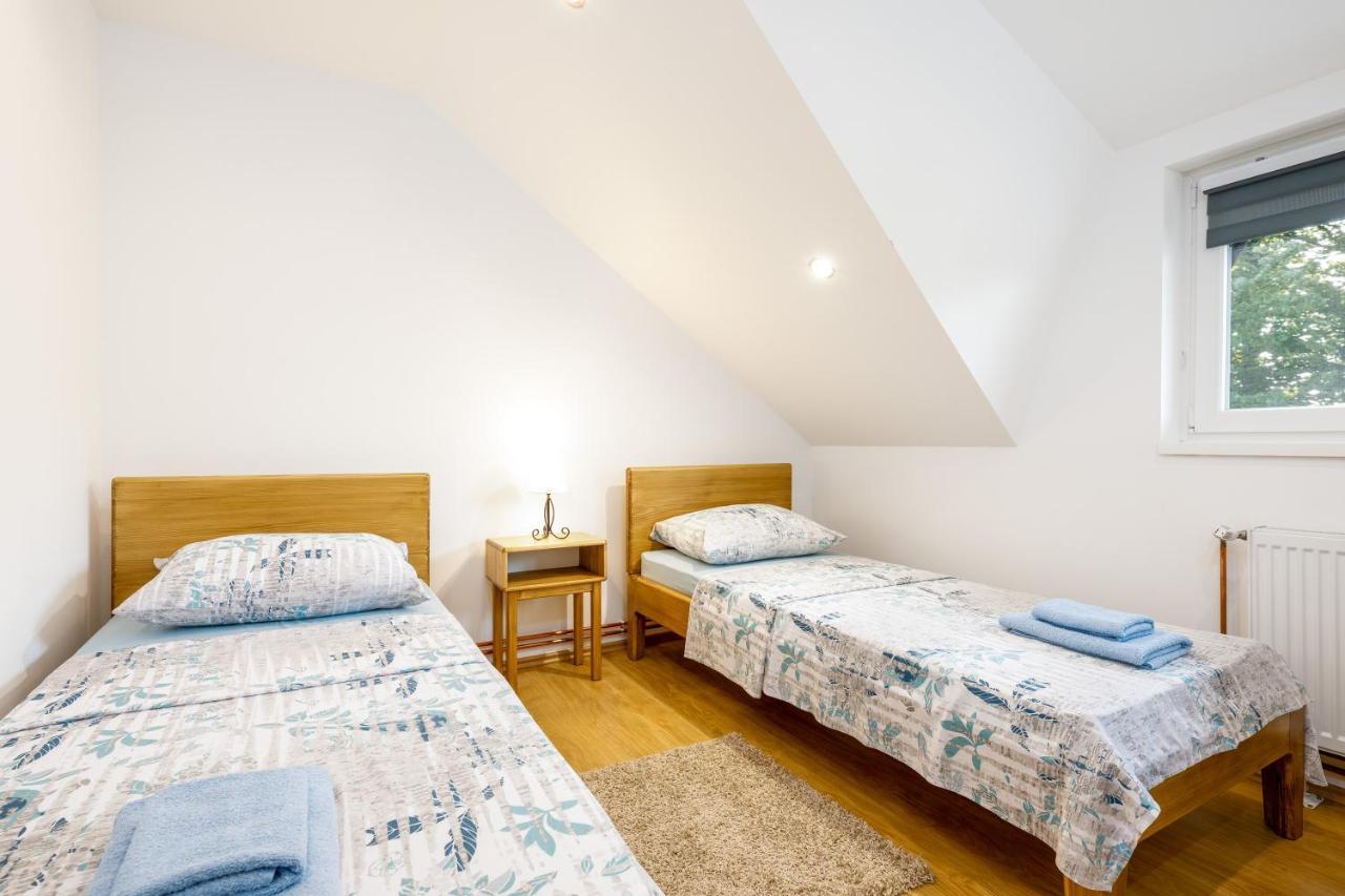 Apartman Medved Слуни Екстериор снимка